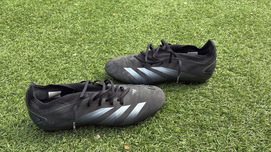 Adidas schoenen, Schoenen, Maat L, Ophalen of Verzenden, Zo goed als nieuw