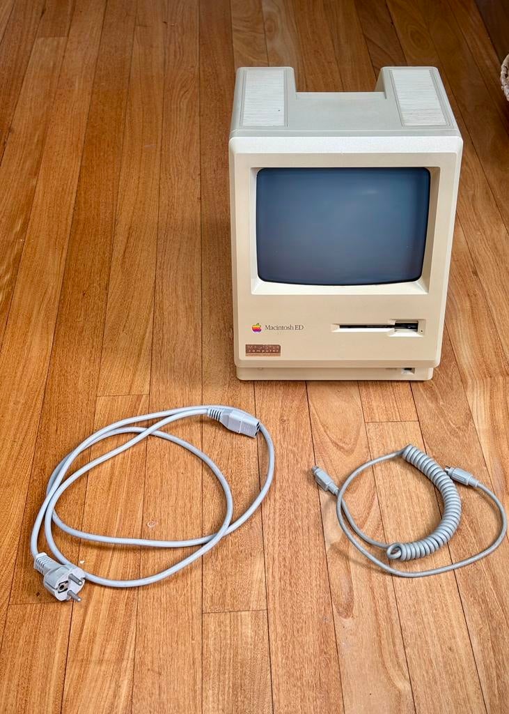 Zeldzame Apple Macintosh ED (Model M0001D) – Vintage, Computers en Software, Vintage Computers, Ophalen of Verzenden, Vintage computer