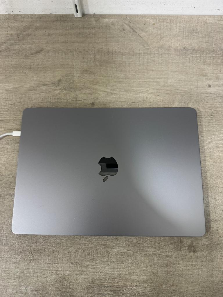 Macbook Air 15" 2023 M2 16GB+512GB SpaceGray Incl Garantie B, Computers en Software, Apple Macbooks, Gebruikt, 8 GB, 512 GB, 1 Apple Park Way in Cupertino