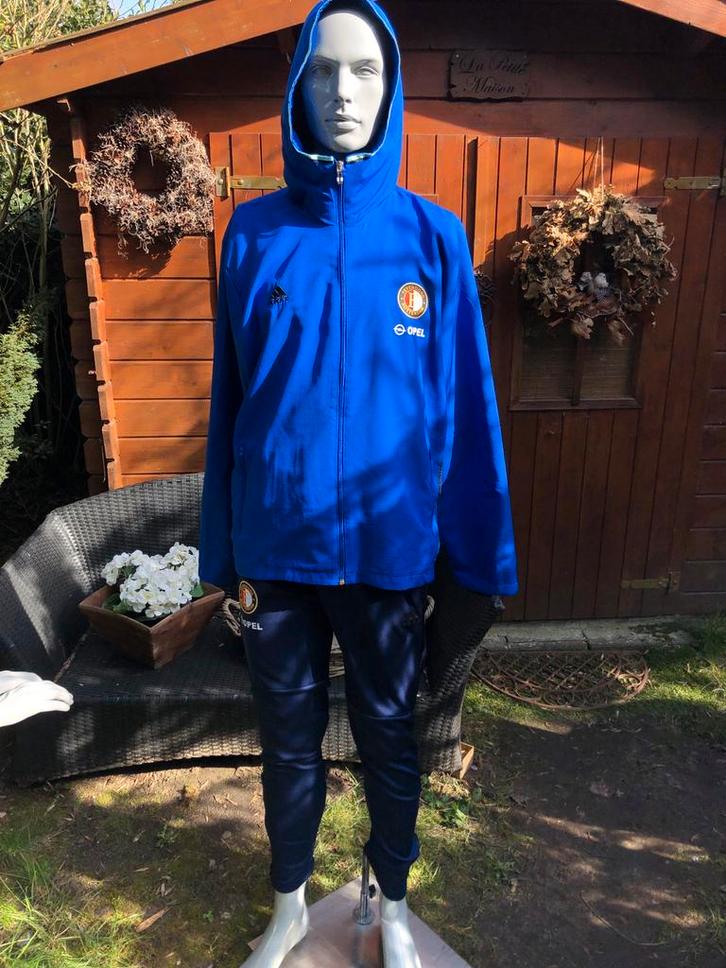 Feyenoord Trainingspak - Jas en Broek, Verzamelen, Sportartikelen en Voetbal, Zo goed als nieuw, Shirt, Feyenoord, Ophalen of Verzenden