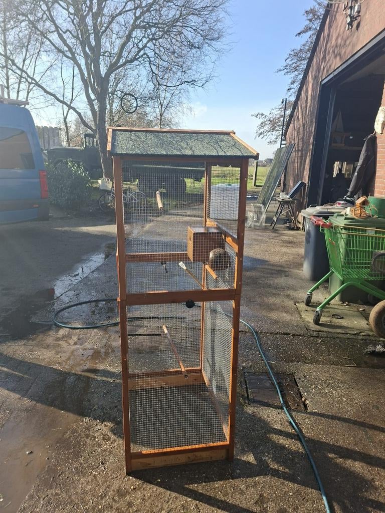 Vogelkooi, Dieren en Toebehoren, Vogels | Hokken en Kooien, Ophalen, Gebruikt, Hout, Vogelkooi