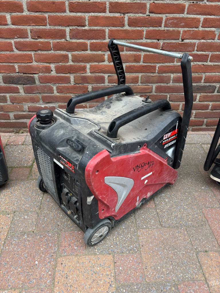 Generatoren opknappers: Honda, Genmac, Sachs, Kraft World, Ophalen, Gebruikt, Minder dan 5 kVA, Benzine