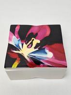 # Keramiek bakje Mariëlle Lenaerts, Schoonhoven, Gebruikt, Ophalen of Verzenden, Schaal of Schalen, Wedgwood