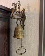 Antieke koperen kloosterbel met wandhouder, Antiek en Kunst, Ophalen of Verzenden, Koper