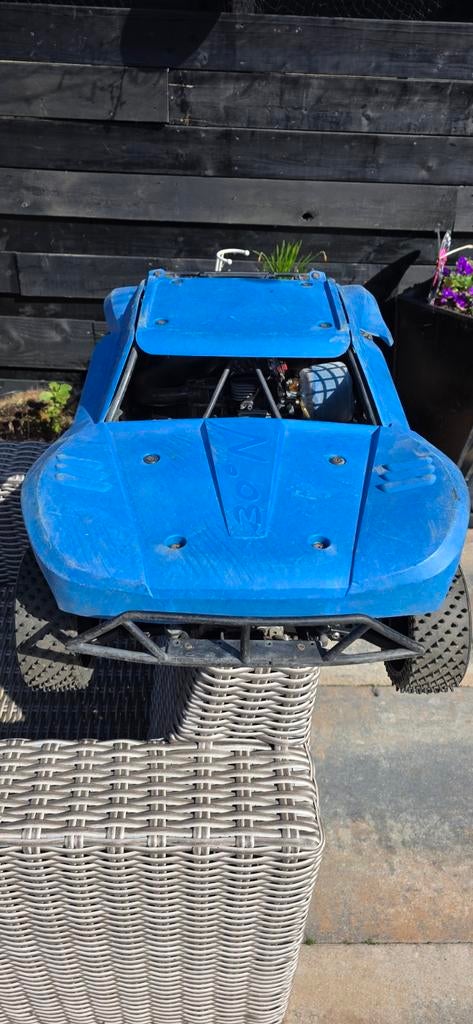 Losi met 29cc big mama er op, Ophalen of Verzenden, Overige schalen, Benzine, Auto offroad