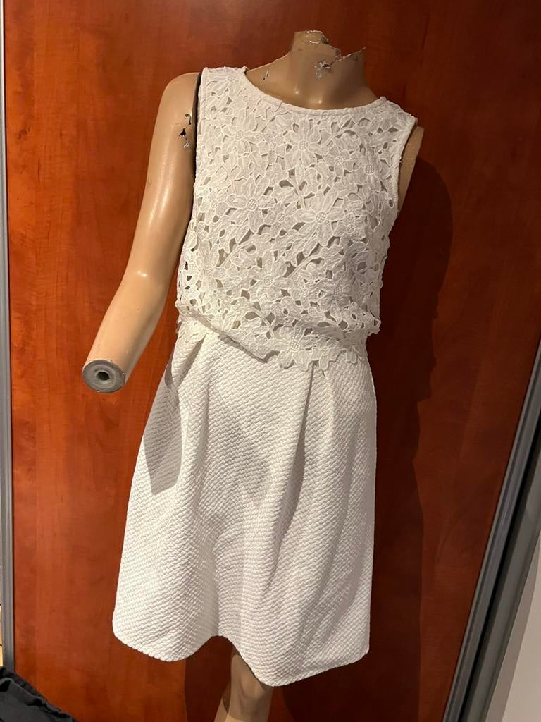 GEORGE jurk met kant maat m  origineel ZGAN, Kleding | Dames, Maat 38/40 (M), Wit, Ophalen of Verzenden, Zo goed als nieuw