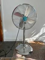 Stijlvolle chromen statiefventilator, Ophalen, Zo goed als nieuw, Statiefventilator