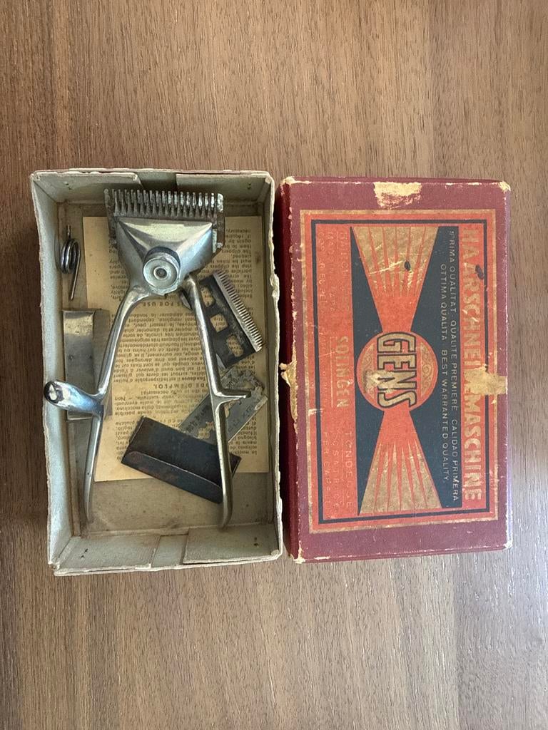 Vintage Haarsnijmachine GENS Solingen in originele doos, Antiek en Kunst, Ophalen of Verzenden