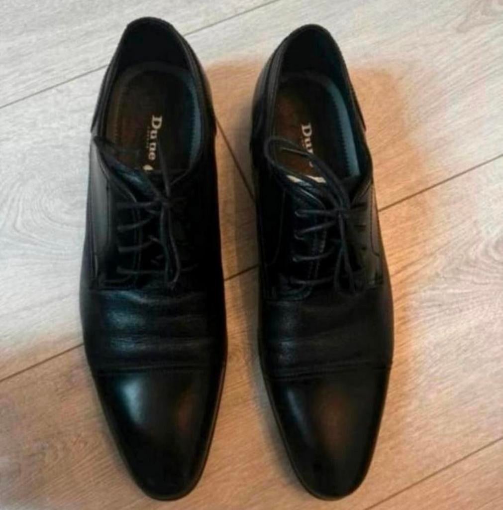 Dune London herenschoenen zwart leer (maat 42), Kleding | Heren, Schoenen, Ophalen of Verzenden, Gedragen, Zwart, Veterschoenen
