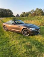 BMW Z4 2.5 Roadster Sdrive 23I AUT 2010 Bruin apk april  27, Automaat, Achterwielaandrijving, Beige, 2497 cc