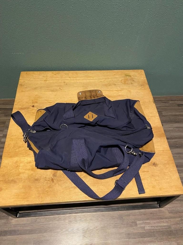 Mango weekendtas, Ophalen of Verzenden, Zo goed als nieuw, 30 cm of meer, Minder dan 35 cm