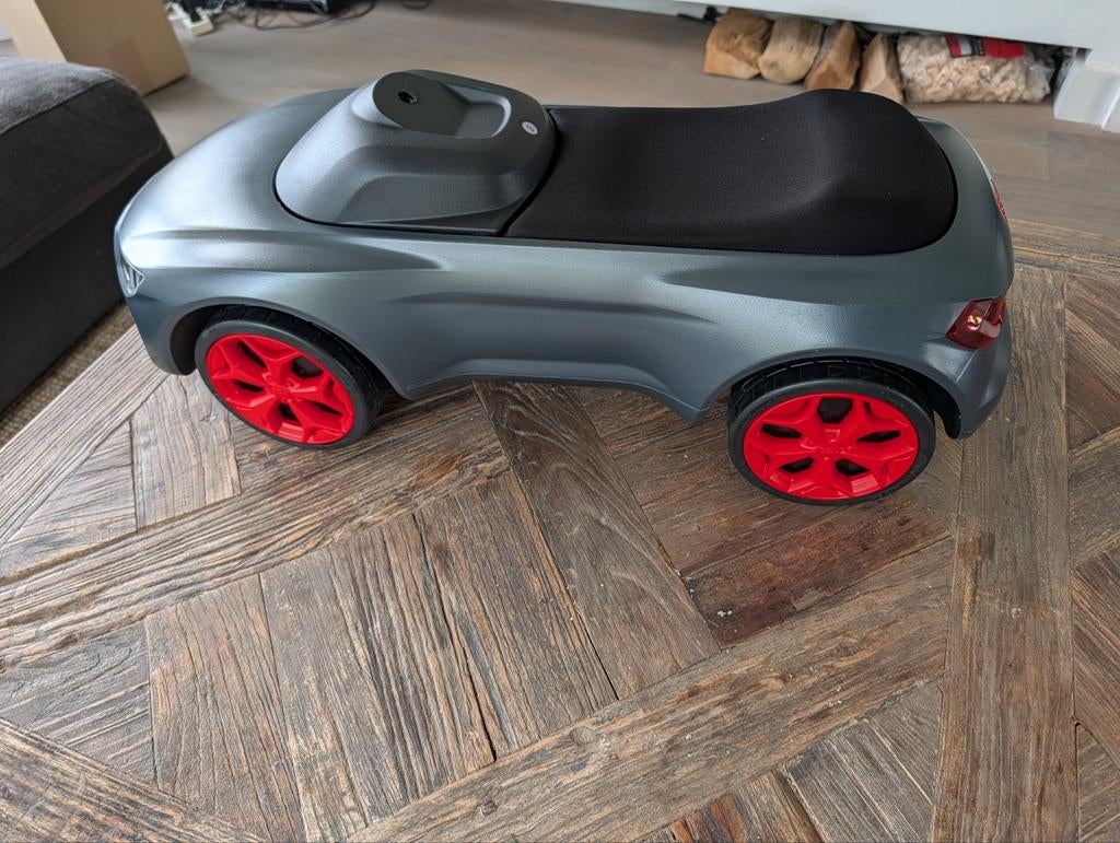 Nieuwe Audi Quattro loopauto voor kinderen (1-4 jaar), Ophalen of Verzenden, Nieuw