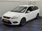 Ford Focus Wagon 1.8 Ghia Flexi Fuel / NIEUWE APK / NETTE AU, Auto's, Ford, Euro 5, Gebruikt, 4 cilinders, Wit