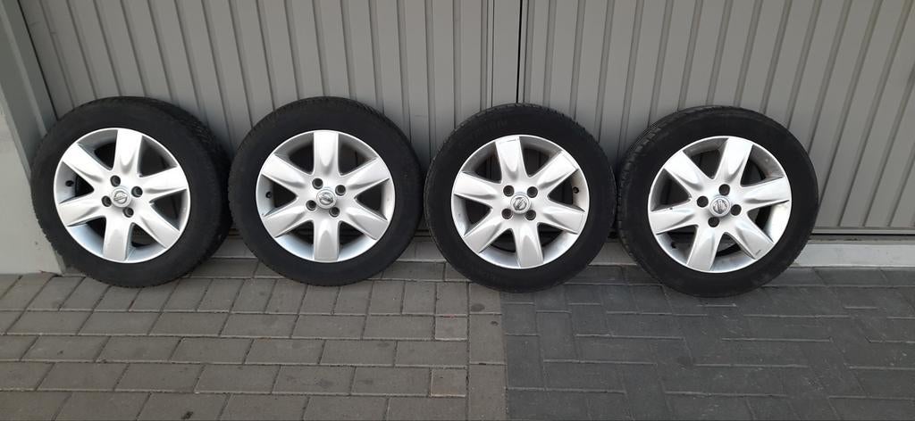 Koopje nissan micra wielen licht metaal incl 4x goede bnden, Ophalen, Gebruikt, Mitsubishi