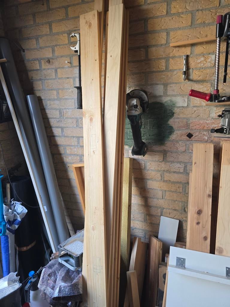 Diverse houtsoorten, ongeveer 1m³, Doe-het-zelf en Verbouw, Hout en Planken, Ophalen, Overige houtsoorten, Overige typen