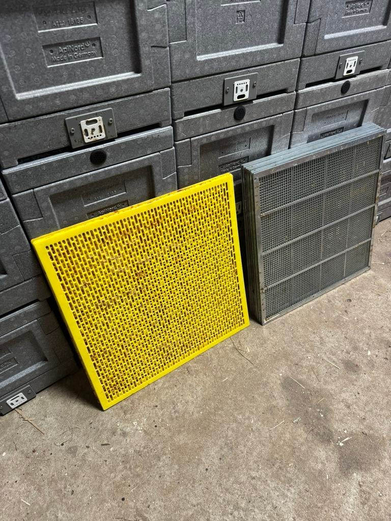 12x Koninginnen rooster, moer Simplex, Ophalen of Verzenden, Zo goed als nieuw, Kunststof, Overige typen