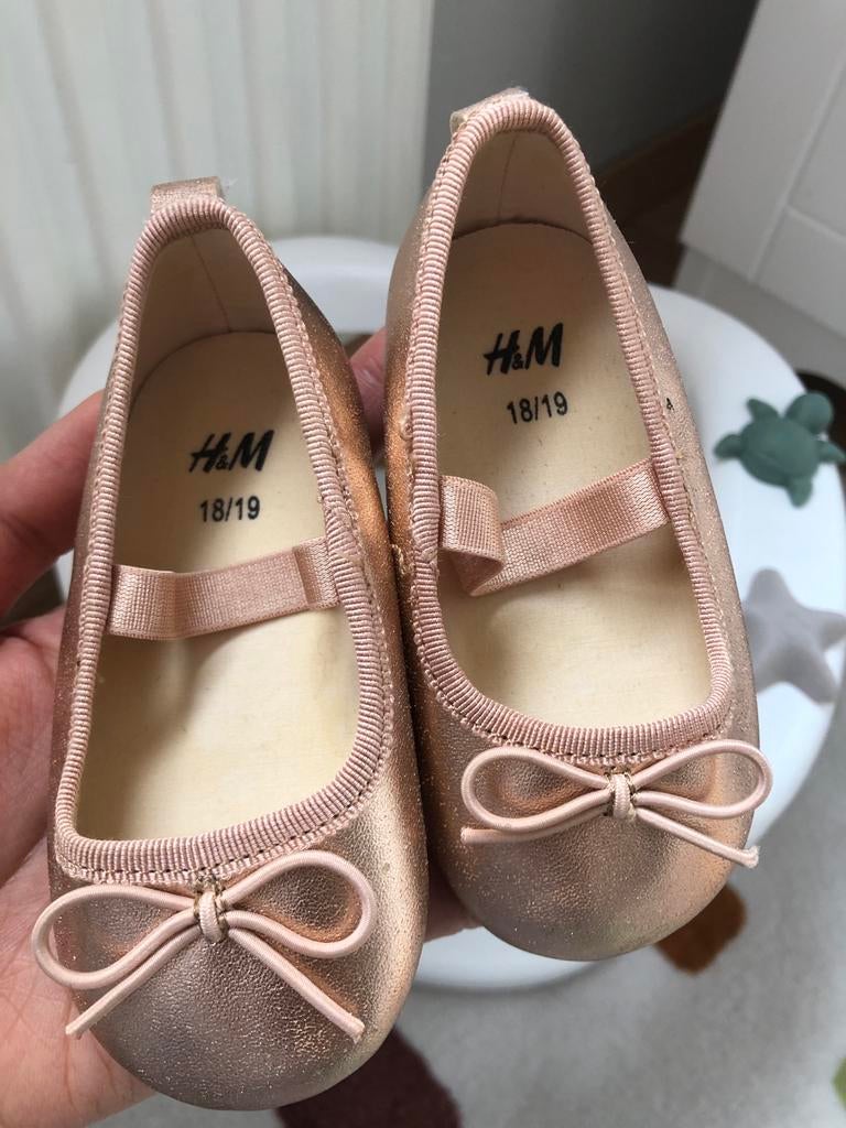 H&M babyschoentjes maat 18/19, Ophalen of Verzenden, Gebruikt, Meisje, Schoentjes