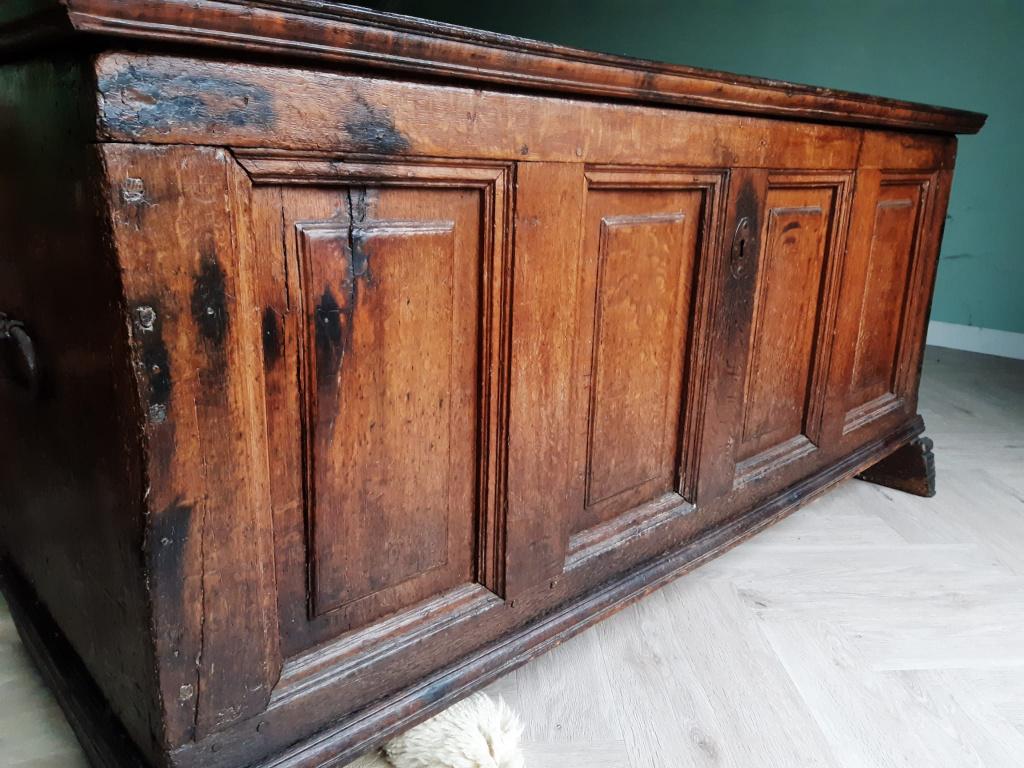 Antieke eikenhouten weeshuiskist, Antiek en Kunst, Antiek | Woonaccessoires, Ophalen