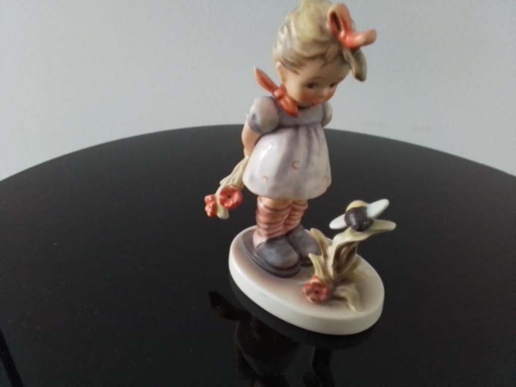 Hummel beeldje Goebel, Ophalen, Zo goed als nieuw, Hummel