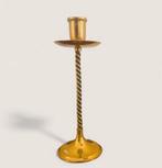 Charmante Oude Kandelaar met Gedraaide Steel, Ophalen of Verzenden, Koper of Brons