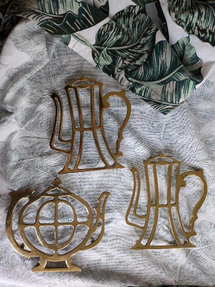 Onderzetters metaal goud Thee pot Koffie pot, Huis en Inrichting, Woonaccessoires | Overige, Zo goed als nieuw, Ophalen of Verzenden