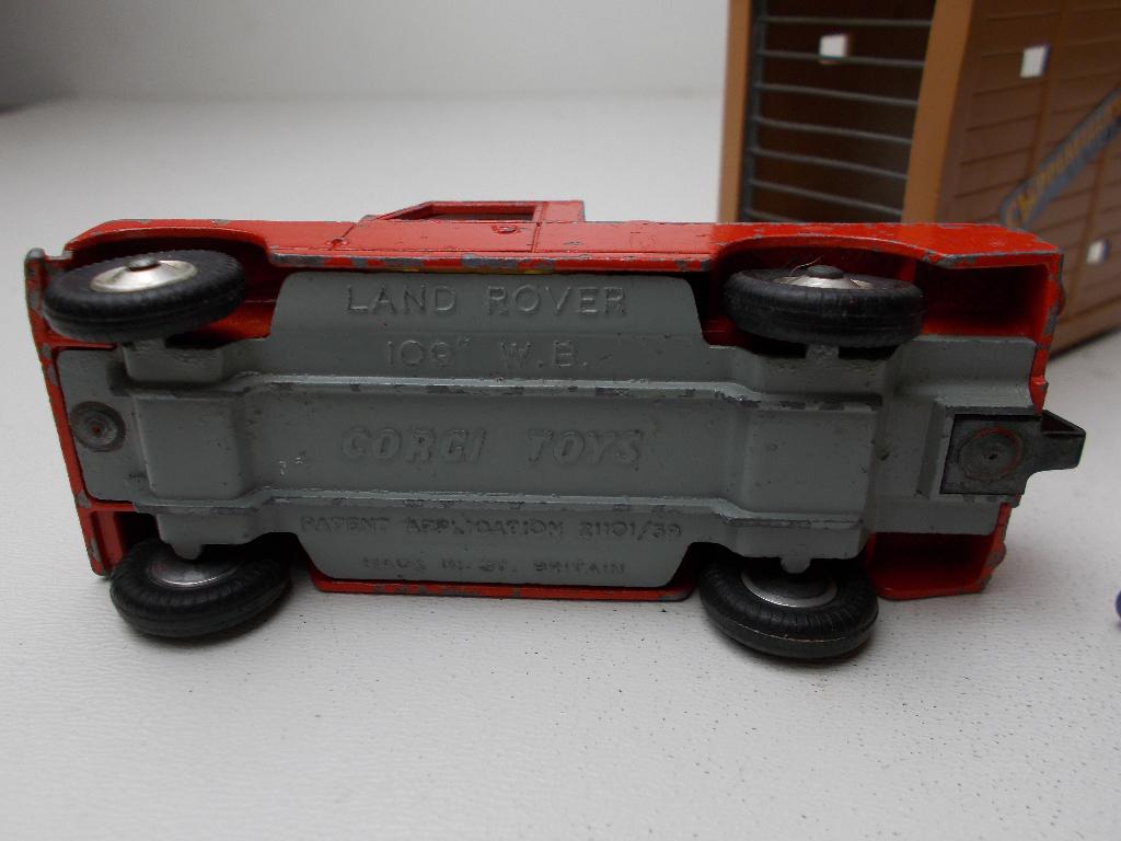 1963 Corgi Toys Giftset 19 CHIPPERFIELDS LANDROVER +TRAILER!, Ophalen of Verzenden, Gebruikt, Auto, Corgi