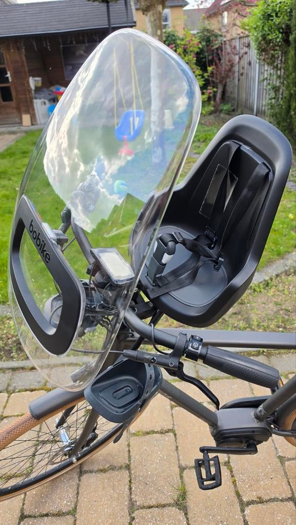 BoBike Go Mini voorzitje met windscherm en extra montageblok, Ophalen, Bo-Bike, Gebruikt, Voetsteuntjes