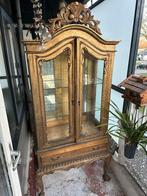 gouden barok kast, Ophalen