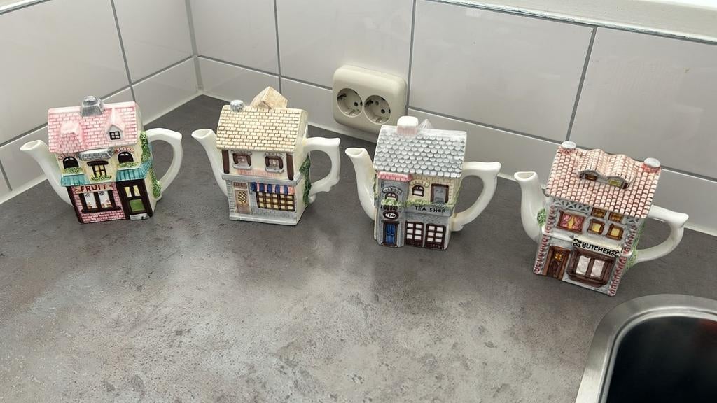 Leonardo theepotten set van 4, Ophalen