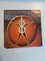 Earth wind and fire fall in love with me, Ophalen of Verzenden, Gebruikt, Pop