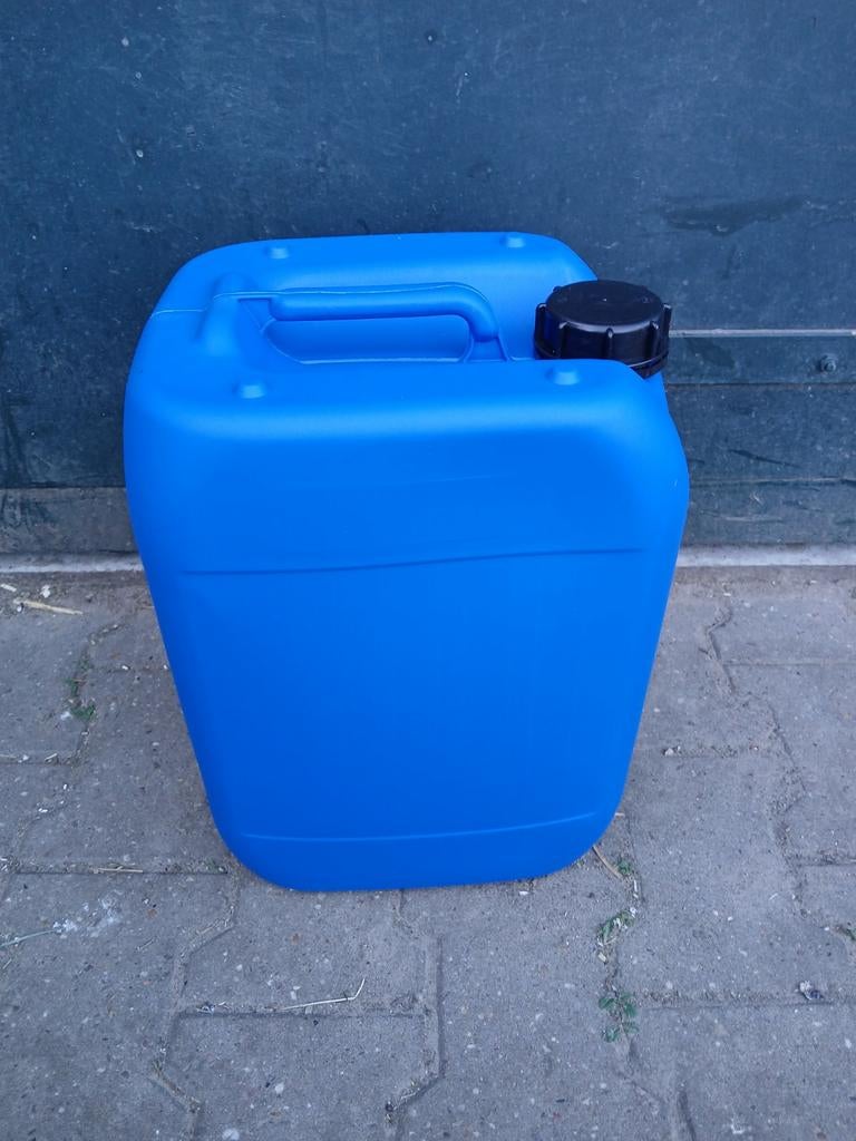 Jerrycan's, Tuin en Terras, Regentonnen, Zo goed als nieuw, Kunststof, Minder dan 75 liter, Ophalen of Verzenden