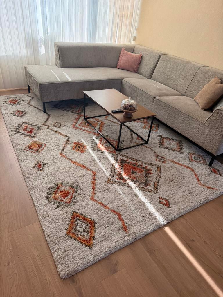 Vloerkleed, Ophalen, Zo goed als nieuw, Rechthoekig, 200 cm of meer