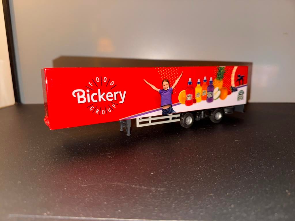 Bickery trailer lion toys, Hobby en Vrije tijd, Modelauto's | 1:50, Ophalen of Verzenden, Zo goed als nieuw, Bus of Vrachtwagen