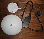 Ubiquiti UniFi AP AC LR Access Point met PoE-adapter, Ophalen of Verzenden, Gebruikt, Ubiquiti
