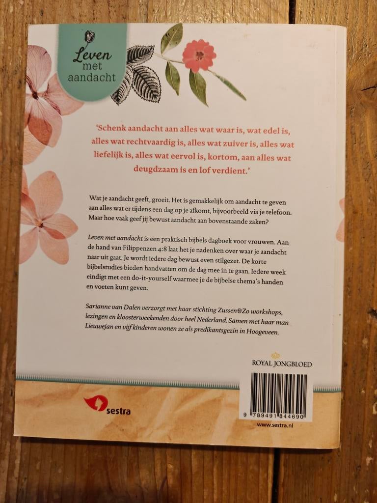 Leven met aandacht.  Bijbels dagboek., Boeken, Ophalen of Verzenden, Zo goed als nieuw
