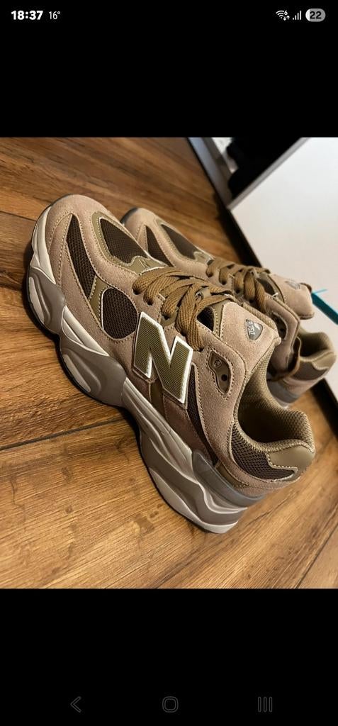 New Balance 9060 Maat 42.5/43 Nieuw, New Balance, Overige kleuren, Nieuw, Ophalen of Verzenden