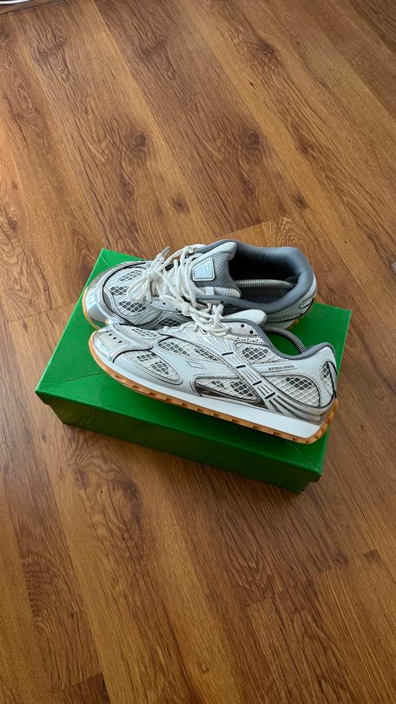 Bottega Veneta Orbit Sneakers EU45, Kleding | Heren, Schoenen, Nieuw, Sneakers of Gympen, Wit, Ophalen of Verzenden