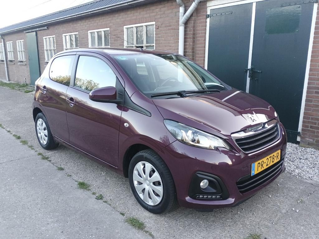 Peugeot 108 1.0 12V E-vti 51KW 5DR 2017, Auto's, Voorwielaandrijving, Stof, Zwart, Overige kleuren