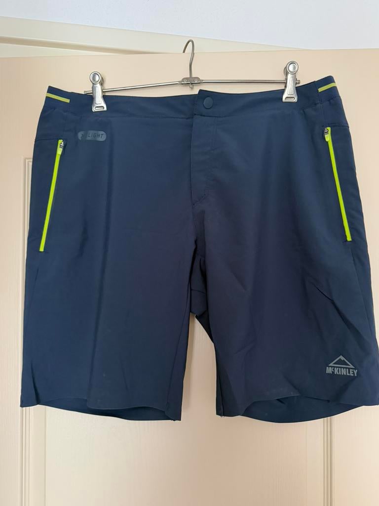 McKinley kortebroek 54 zgan, Ophalen of Verzenden, Zo goed als nieuw, Maat 52/54 (L), Blauw