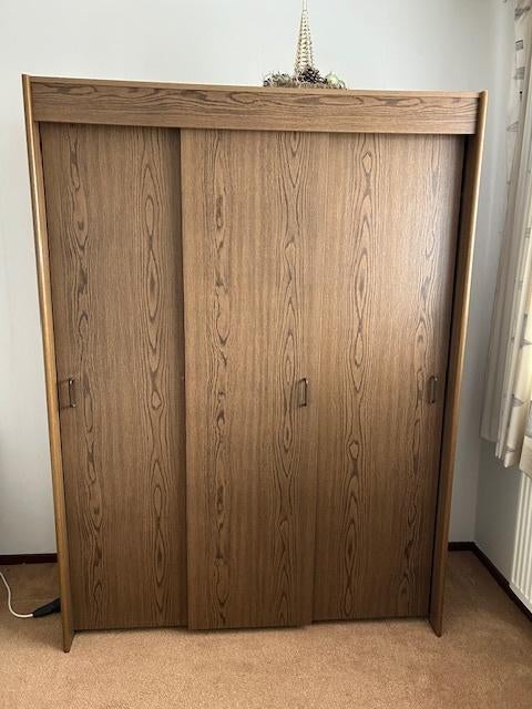 Kledingkast, Huis en Inrichting, Kasten | Kledingkasten, Ophalen, Met deur(en), Gebruikt, 100 tot 150 cm