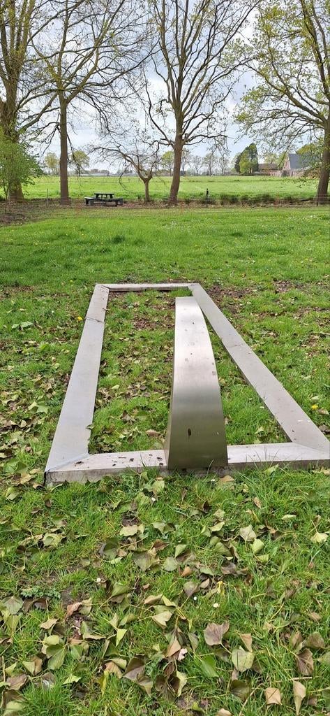 RVS vijverrand met wateruitloop - Modern design, Tuin en Terras, Vijvers, Gebruikt, Ophalen of Verzenden