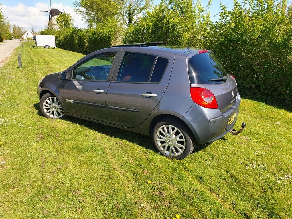 Renault Clio 1.2 TCE 5-DRS 2007 Blauw/grijs, Voorwielaandrijving, 4 cilinders, Blauw, 100 pk