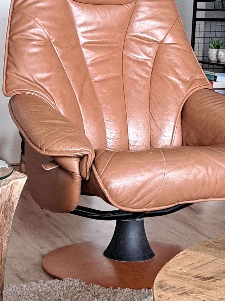 Fauteuil Relax DraaiStoel., Huis en Inrichting, Fauteuils, Ophalen of Verzenden, Zo goed als nieuw, Leer, Minder dan 50 cm