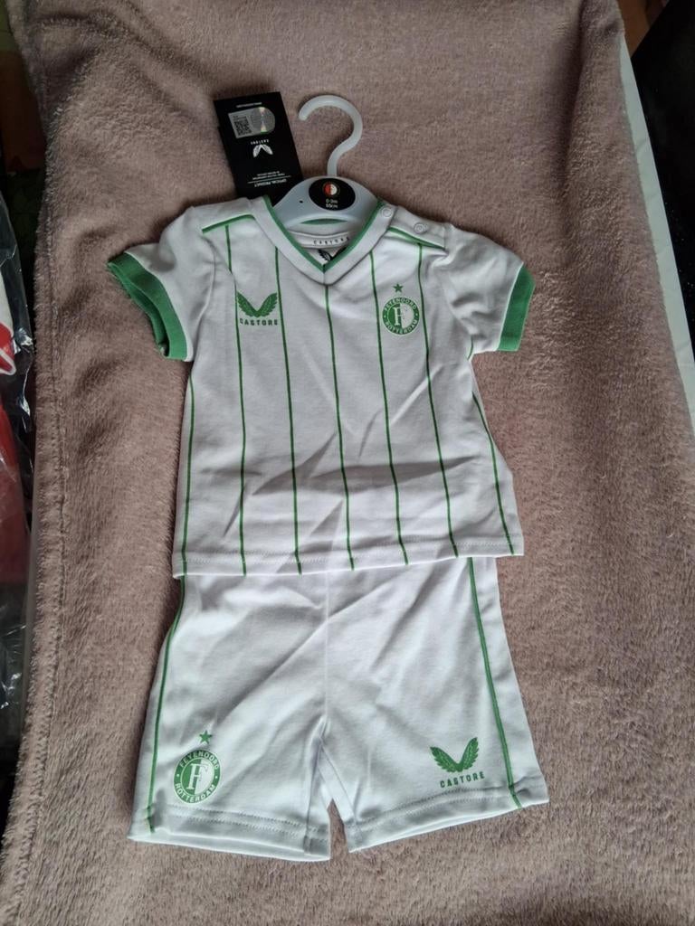 Castore feyenoord baby tenue maat 62, Castore, Jongetje of Meisje, Nieuw, Ophalen of Verzenden