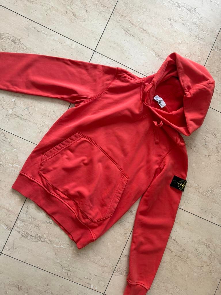 Stone Island hoodie, Ophalen, Zo goed als nieuw, Maat 46 (S) of kleiner, Rood