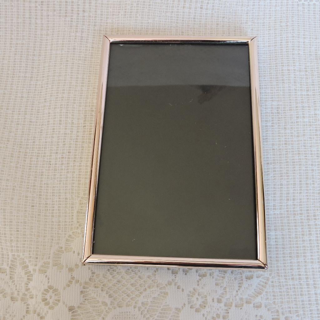 Verzilverd fotolijstje, Ophalen of Verzenden, Zo goed als nieuw