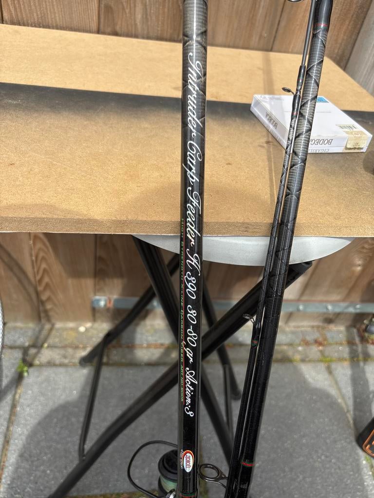 Intruder Carp Feeder hengel met NGT Carp Runner molen, Watersport en Boten, Hengelsport | Karpervissen, Ophalen of Verzenden, Gebruikt