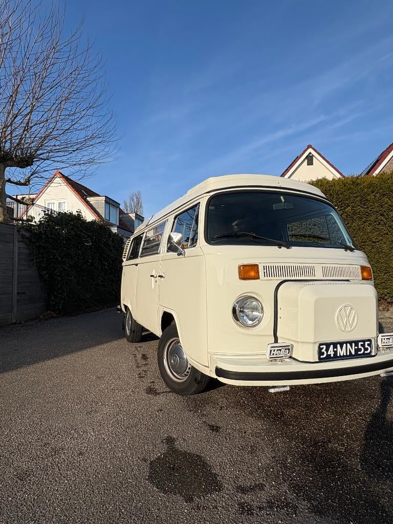 Volkswagen T2 1976 Wit, Auto's, Achterwielaandrijving, Overige modellen, Wit, Origineel Nederlands