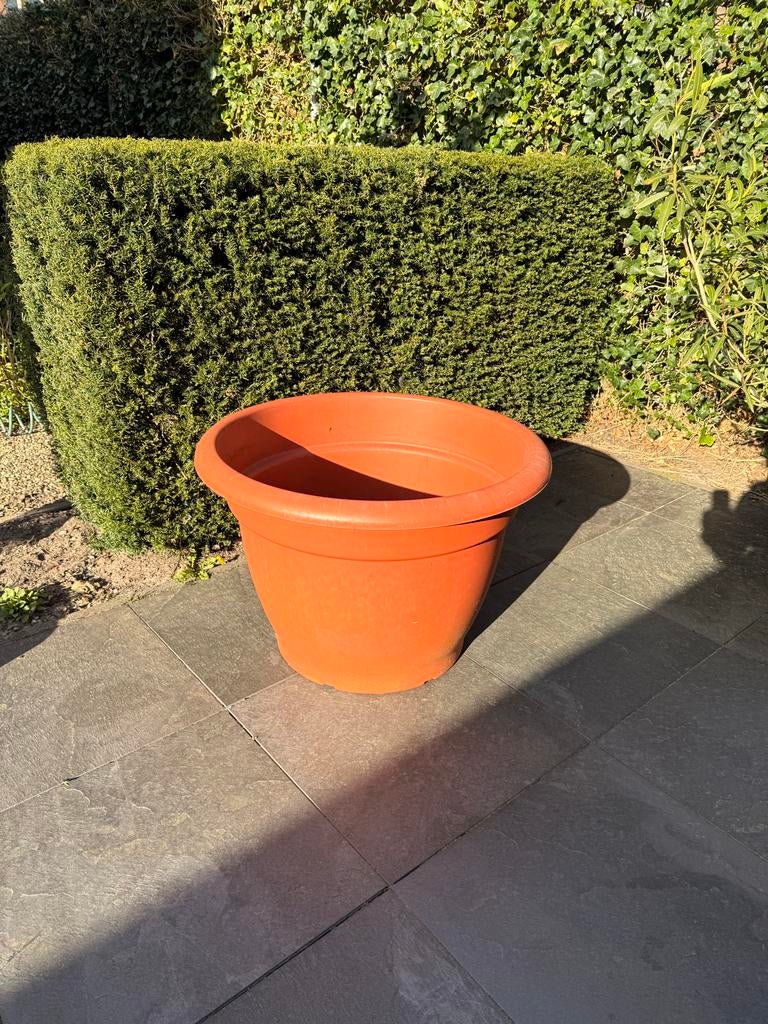 Grote kunststof plantenpot, oranje/bruin, 80 cm diameter, Ophalen, Kunststof, 40 cm of meer, Rond