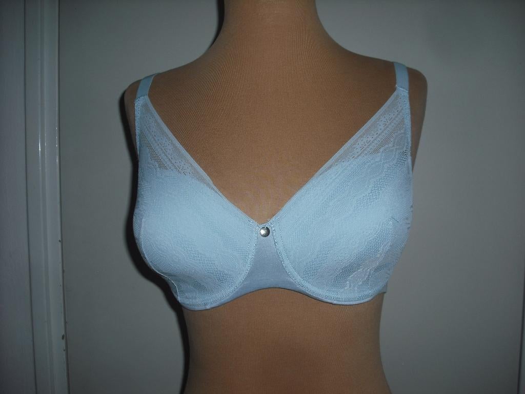 beugel BH maat 70F  merk: Femilet, Kleding | Dames, Verzenden, Blauw, BH